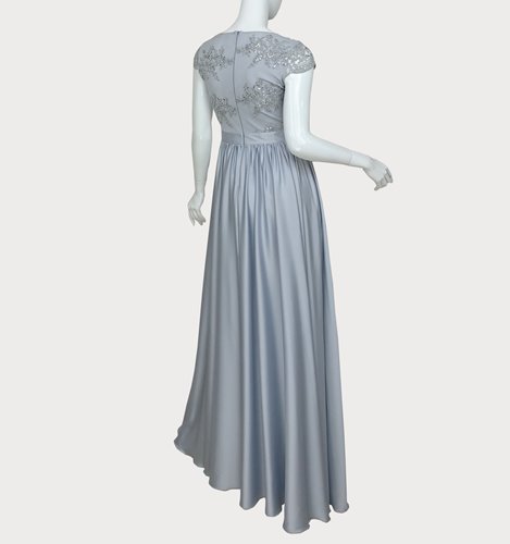 DŁUGA SUKIENKA Z ROZCIĘCIEM NA NODZE  D2-252