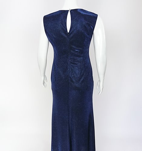 Maxi sukienka plus size rybka z rozcięciem D2‑P386