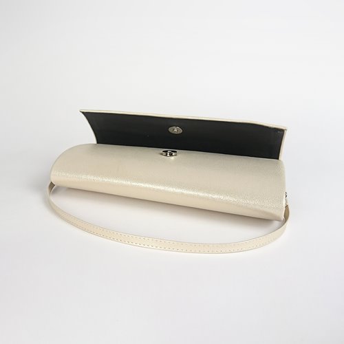 Złota kopertówka cylindryczna z fakturą ze skóry ekologicznej D10-112