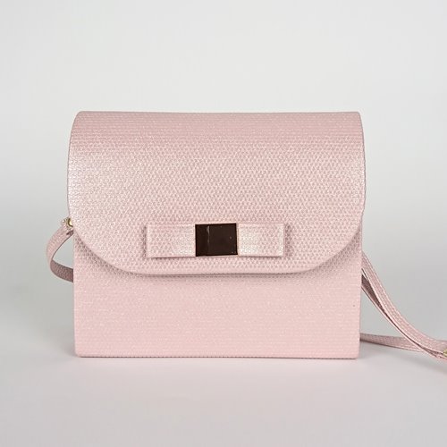 Różowa torebka z kokardką ze skóry ekologicznej na ramię D10-26