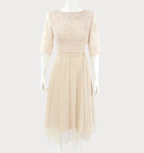 ELEGANCKA SUKIENKA Z KORONKĄ I TIULEM D2-319