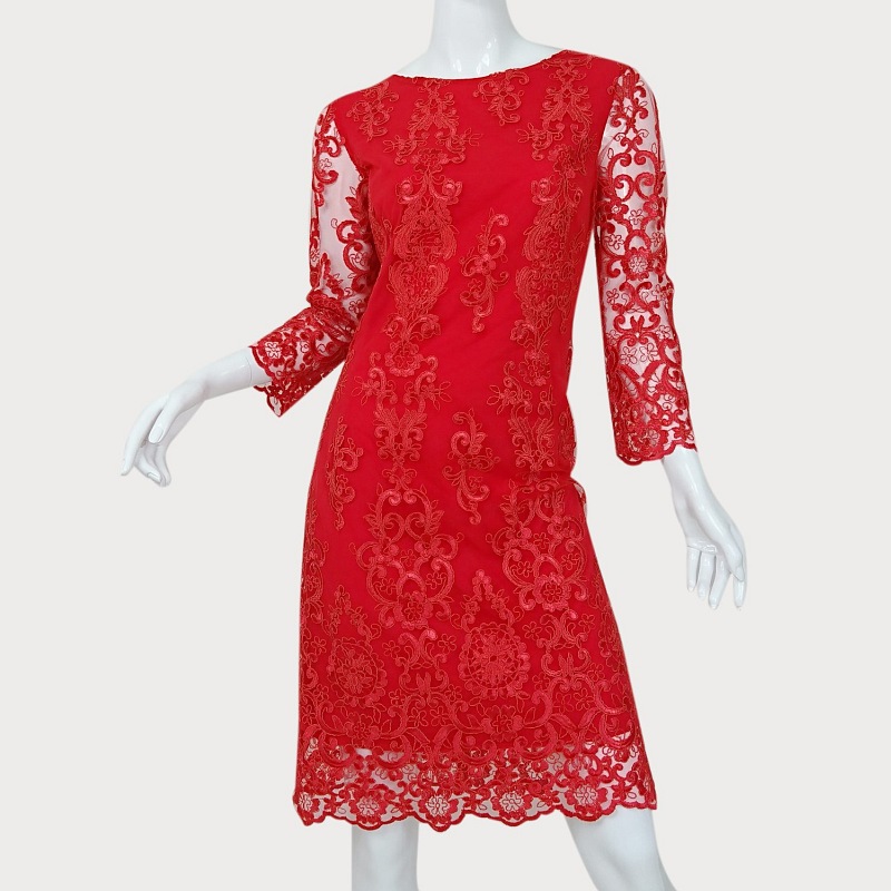 CZERWONA KORONKOWA SUKIENKA  D2-12