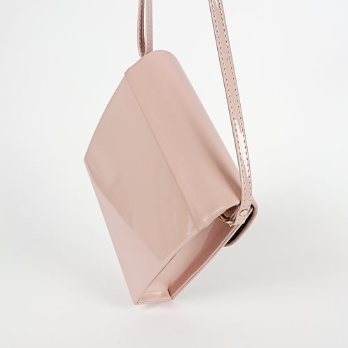 Różowa lakierowana listonoszka z kokardką ze skóry ekologicznej D10-131