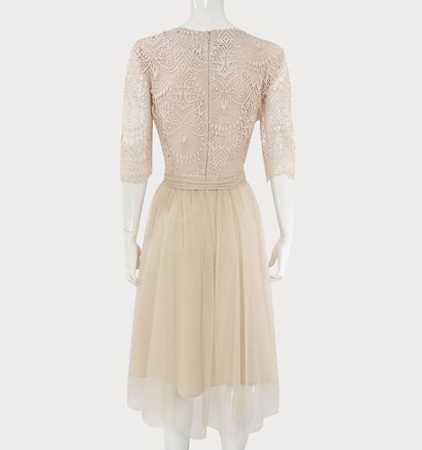 ELEGANCKA SUKIENKA Z KORONKĄ I TIULEM D2-319