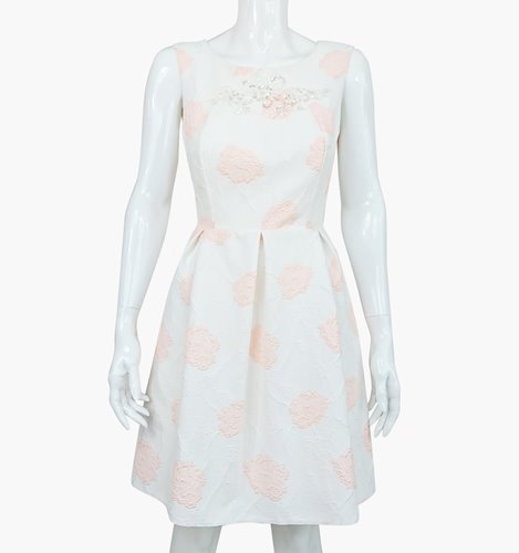 ELEGANCKA SUKIENKA Z TEKSTURĄ  D2-159