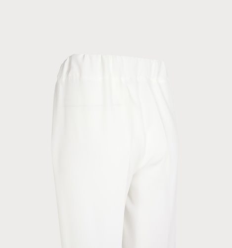 ELEGANCKIE SPODNIE Z KANTEM  D4-33