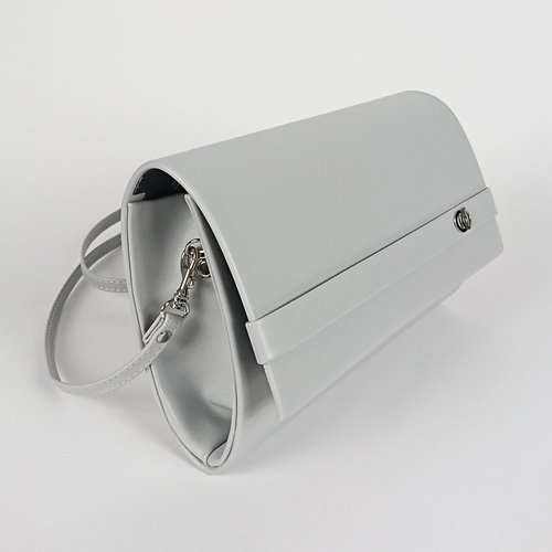 Szara cylindryczna torebka ze skóry ekologicznej z logo i klapą D10-123