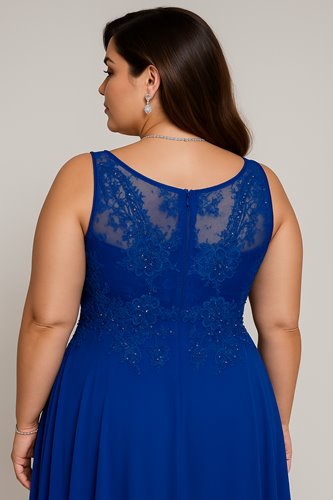 Długa sukienka plus size z koronką D2‑P393