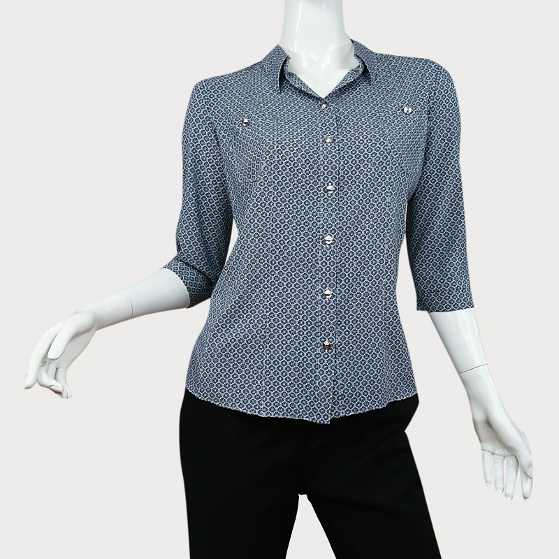 NIEBIESKA KOSZULA DAMSKA Z WZORKIEM D11-43