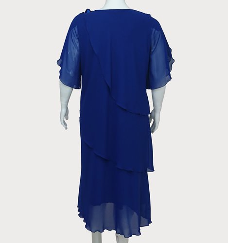 Zwiewna sukienka plus size z falbanami D2‑P241