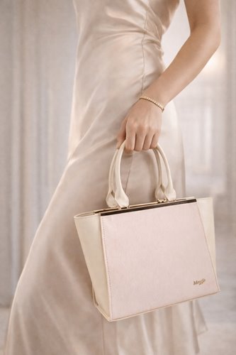 RÓŻOWA TOREBKA WIELOFUNKCYJNA