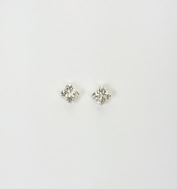 Srebrny komplet naszyjnik z rombami cyrkonie kolczyki D13-140