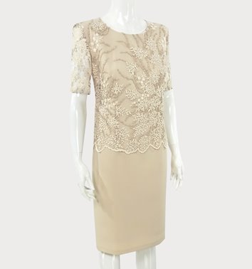 ELEGANCKA SUKIENKA Z KORONKĄ   D2-327