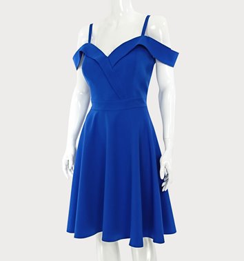 NIEBIESKA SUKIENKA ROZKLOSZOWANA   D2-340