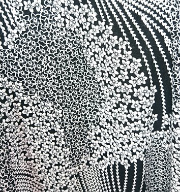 Dzianinowa spódnica plus size o kroju z klinów D16-P38