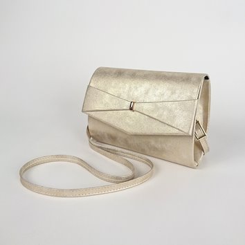 Złota torebka z drobnoziarnistą fakturą i geometryczną klapą D10-111