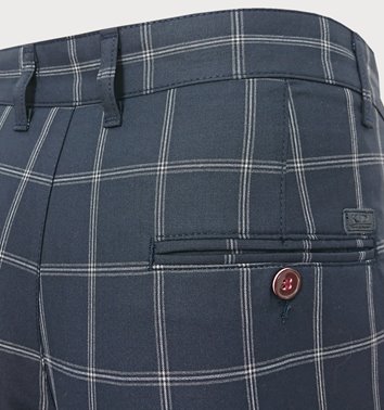 GRANATOWE SPODNIE MĘSKIE W KRATĘ  M4-31