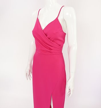 DŁUGA SUKIENKA Z WYCIĘCIEM NA NODZE   D2-387