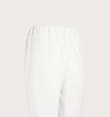 ELEGANCKIE SPODNIE Z KANTEM  D4-33