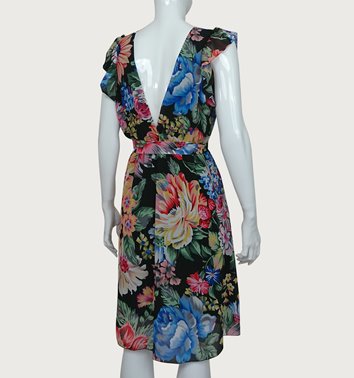 ZWIEWNA SUKIENKA W KWIATY   D2-210