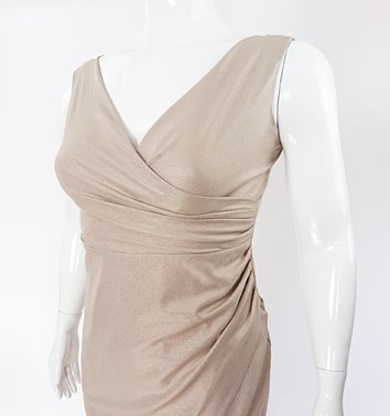 Maxi brokatowa sukienka plus size D2‑P389