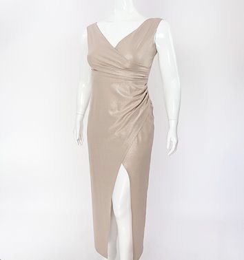 Maxi brokatowa sukienka plus size D2‑P389