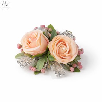 KORSARZ ŚLUBNY Z RÓŹ BRZOSKWINIOWYCH